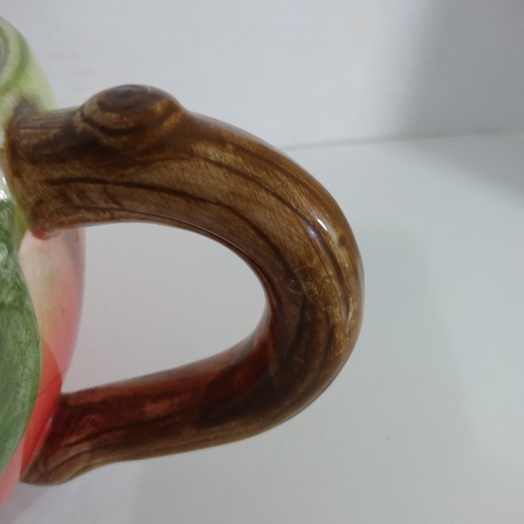 Lindt Apple Ceramic Mug - Picture 4 of 7